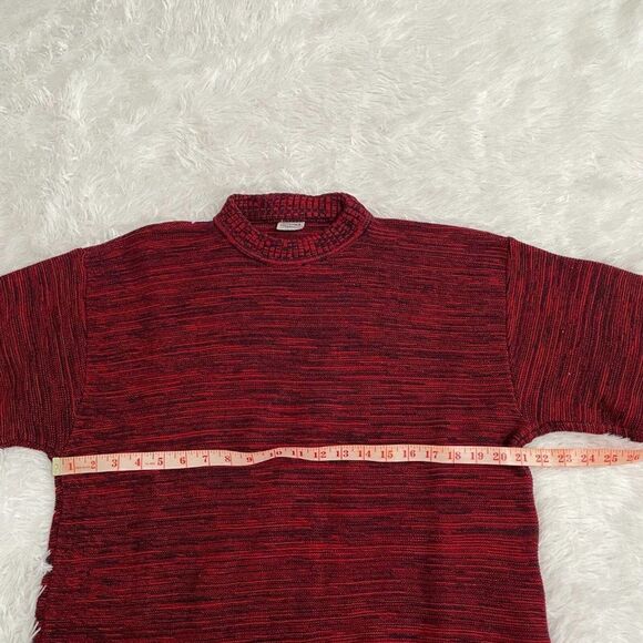 Unisex Espina Collection Crew Neck Sweater in Burgundy - Picture 2 of 9